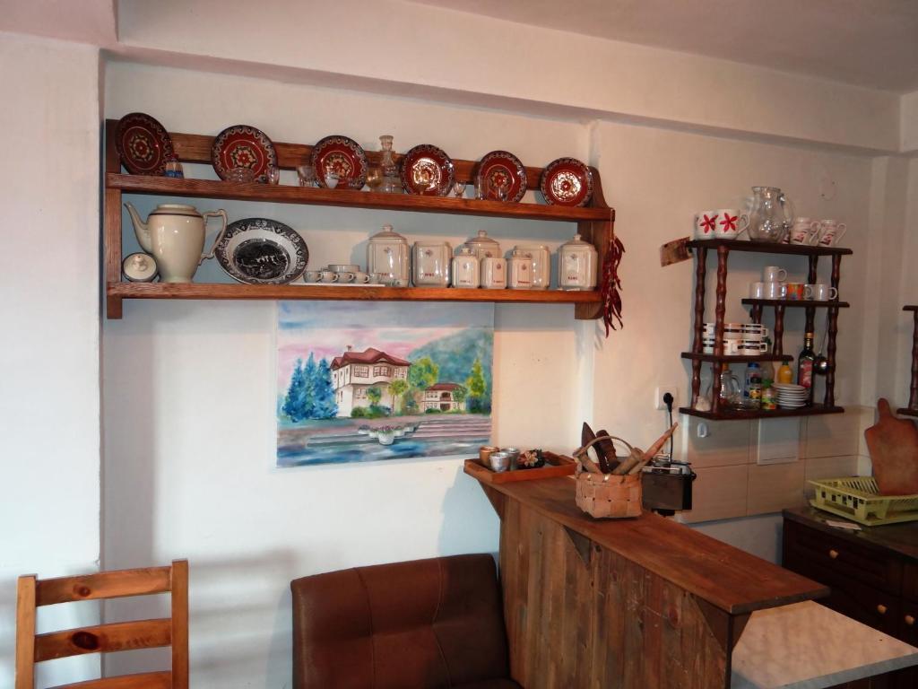 Chardaka Guest House Kalofer Quarto foto